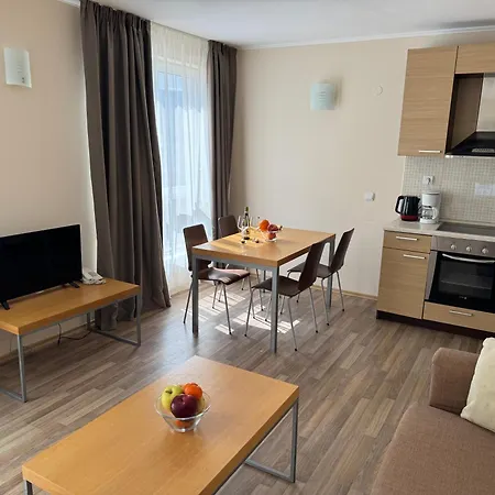 Privat D204 Apartment